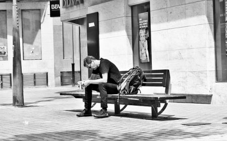 tired-traveler-g5be94049e_640